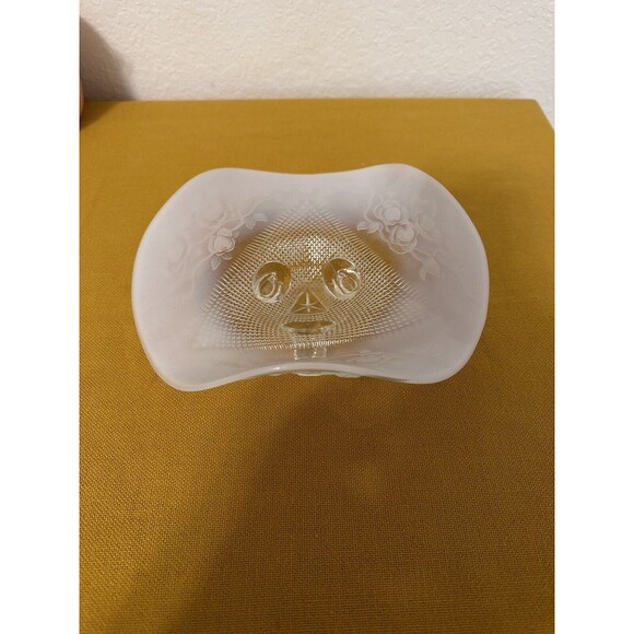 Vintage Northwood White Opalescent Footed Candy Dish Moonstone Roses Diamond Cut - Picture 4 of 6